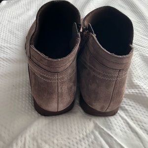 Sketchers Suede Ankle Boots-Bikers Brown/Size 9W